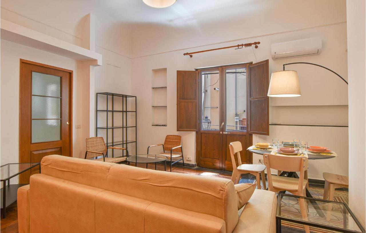 Apartamento In With 2 Bedrooms And Wifi *